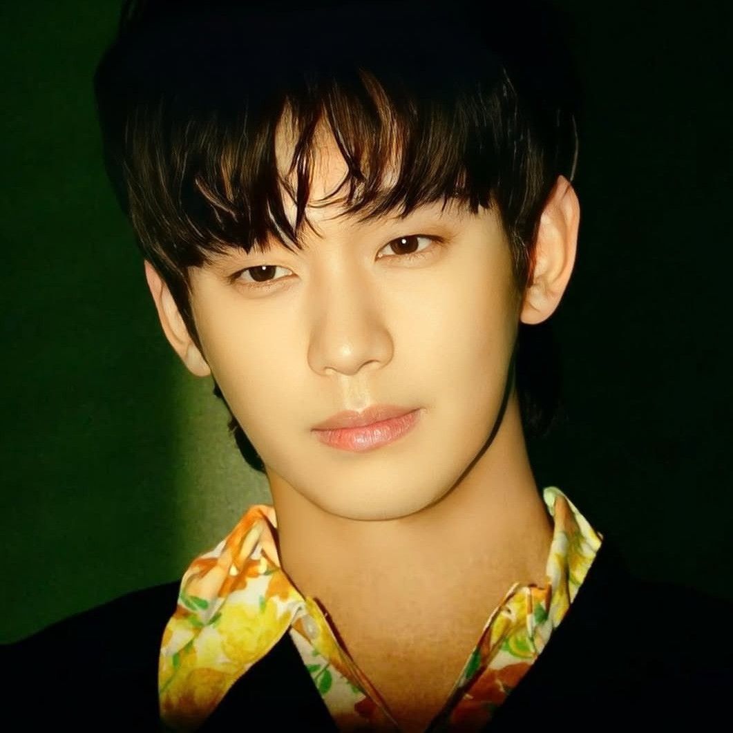 Recent activity shot of Kim Soohyun