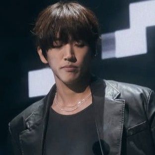 Behind-the-scenes cut of Lee Seungyoon