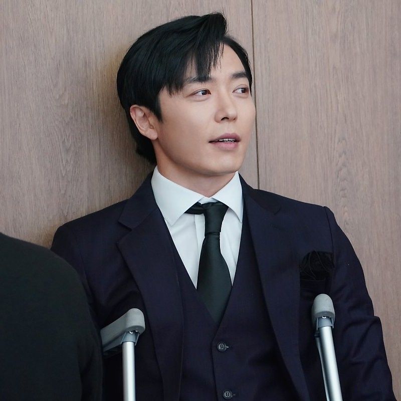 A moment captured by a fan of Kim Jaewook
