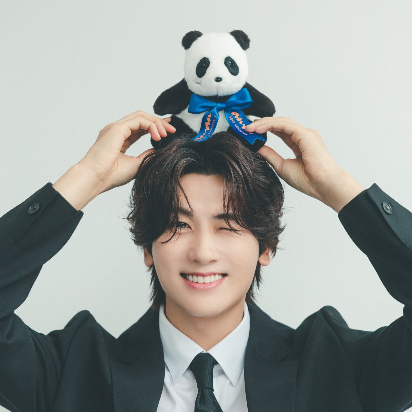 Recent activity shot of Park Hyungsik