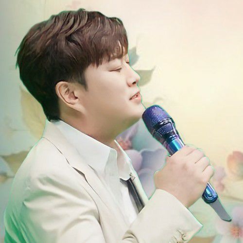 A moment captured by a fan of Kim Hojoong
