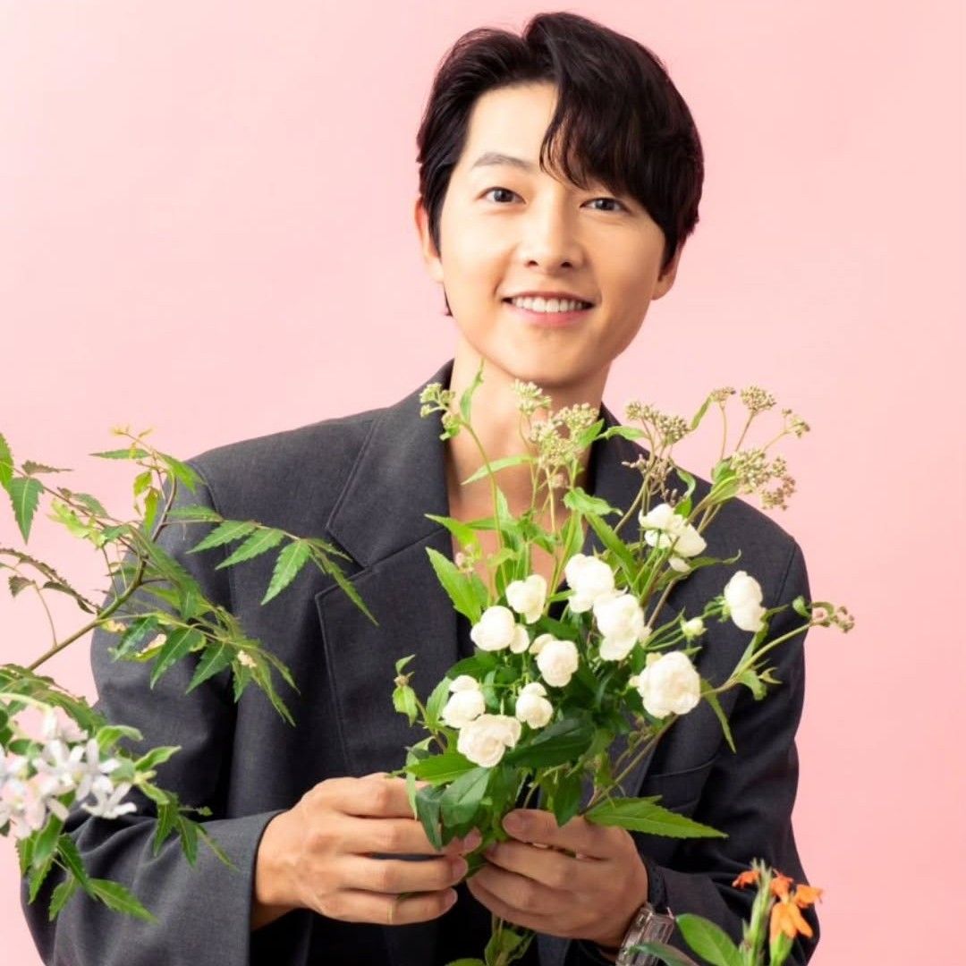 Momen yang diabadikan oleh penggemar Song Joongki