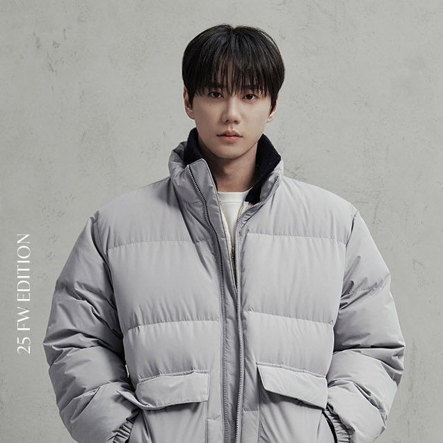 Behind-the-scenes cut of Lee Junyoung