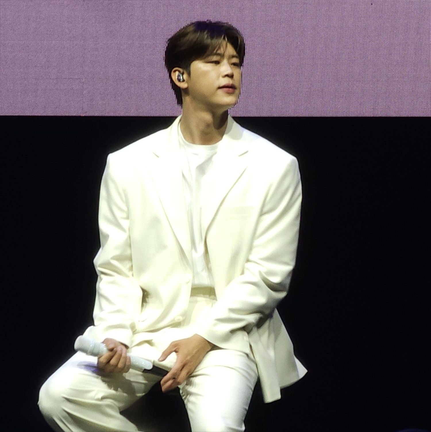 A moment captured by a fan of Park Jihyeon