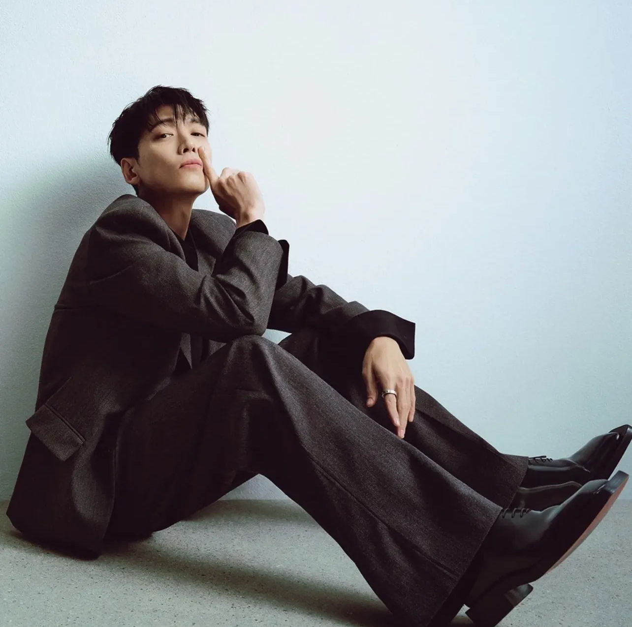 チョン・ギョンホの最近の活動ショット