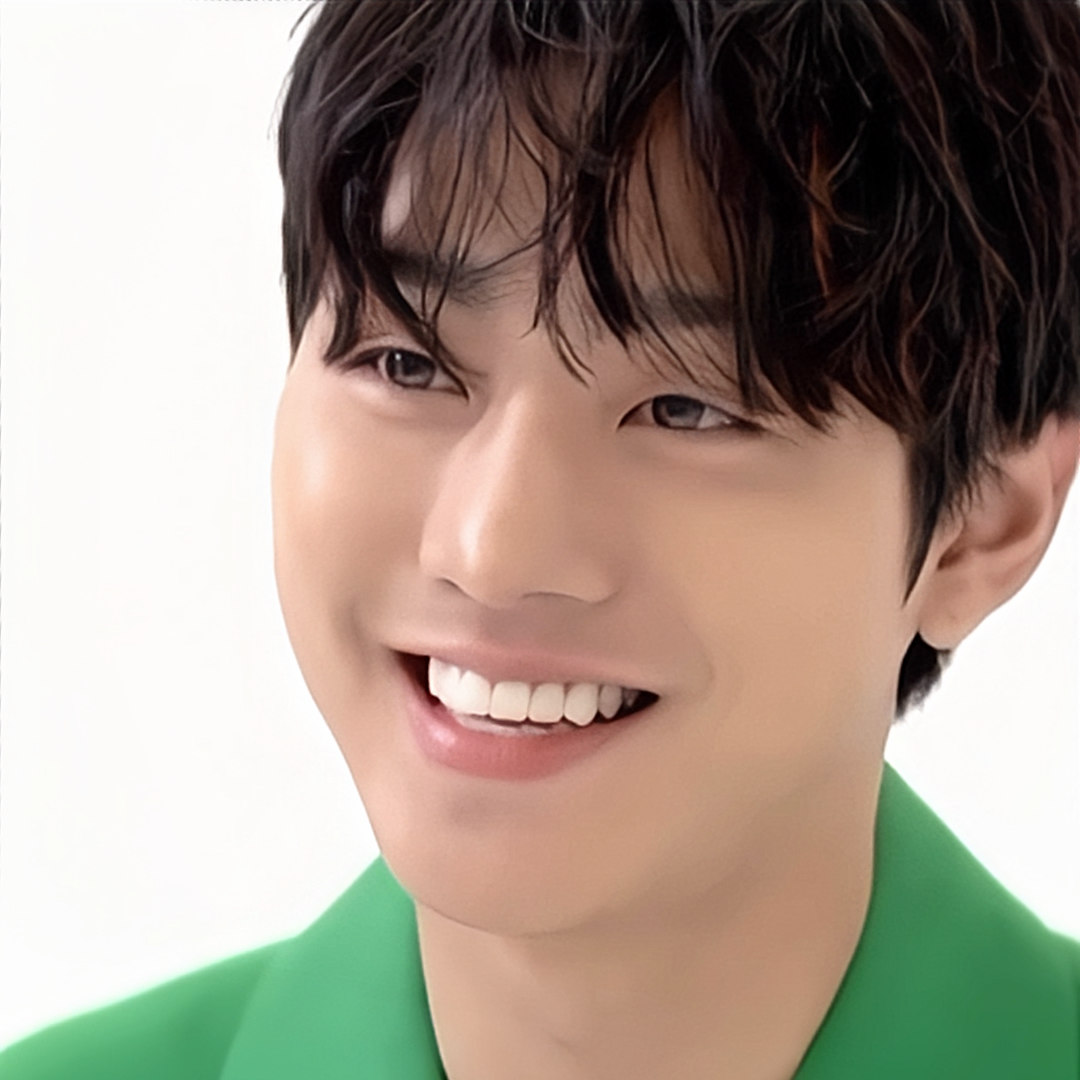 Recent activity shot of Ahn Hyoseop