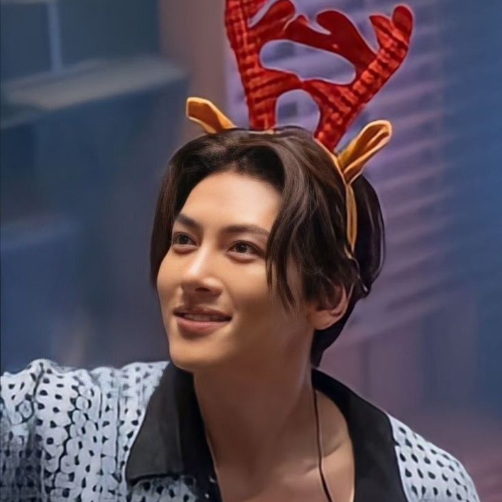 粉丝拍下的池昌旭瞬间