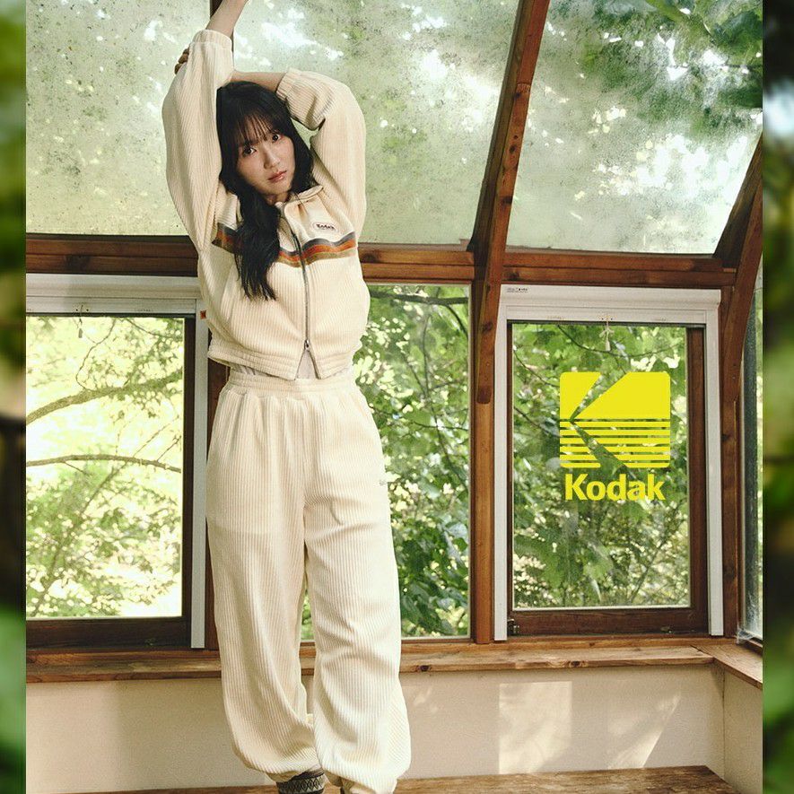 Recent activity shot of Kim Hyeyoon