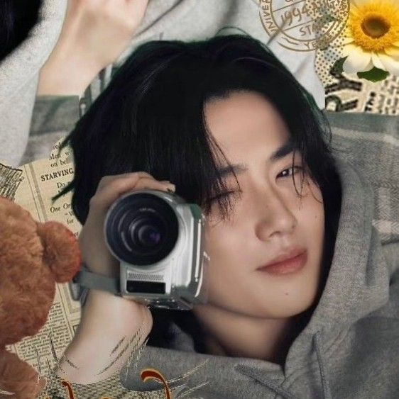 Behind-the-scenes cut of Suho