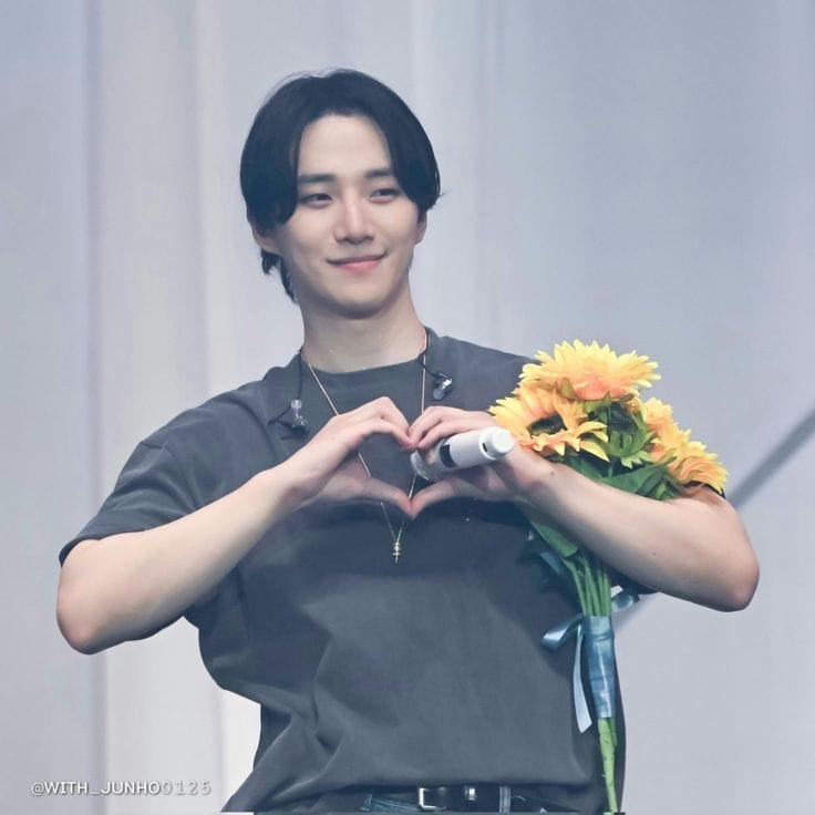 A moment captured by a fan of Lee Junho