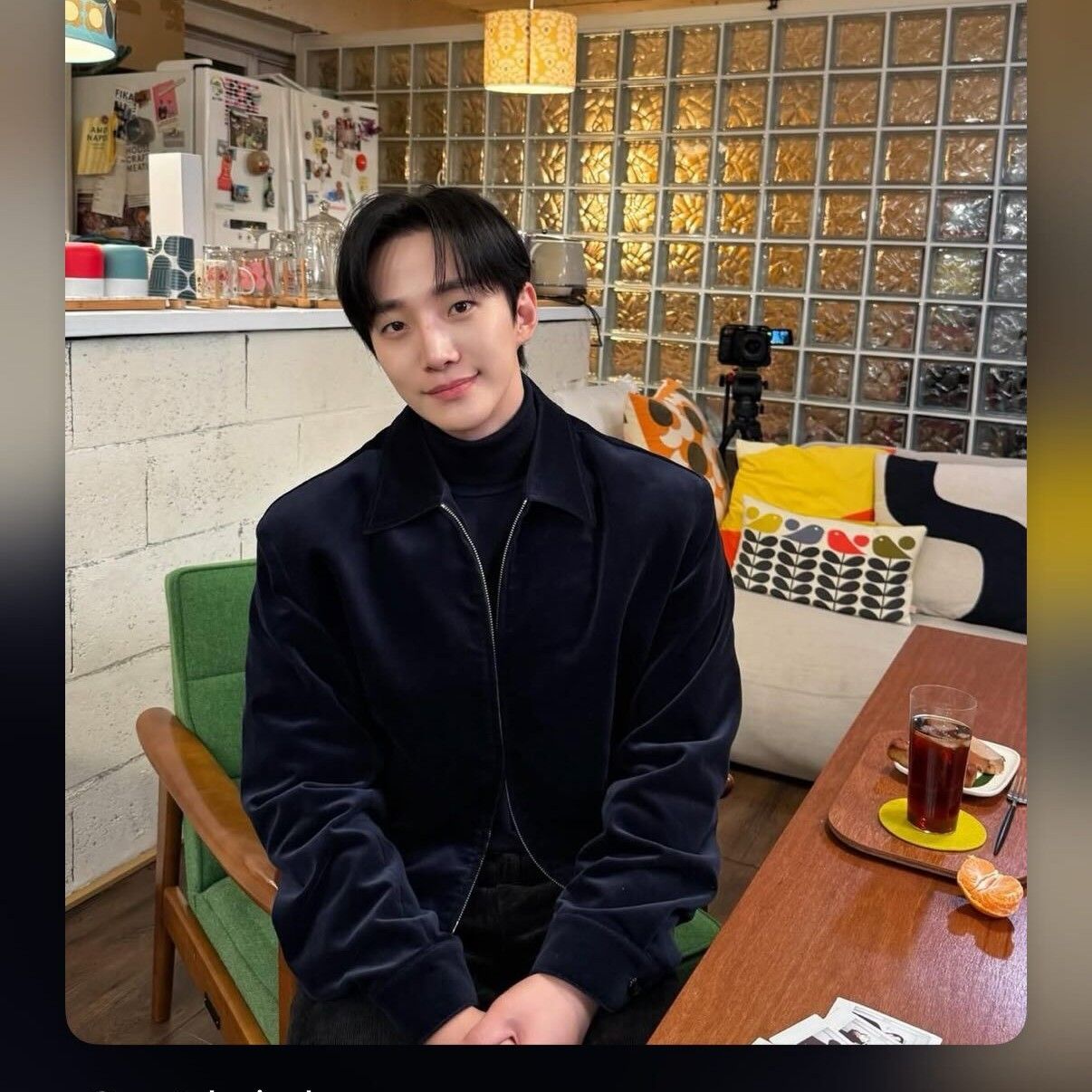 イ・ジュノのビハインドカット