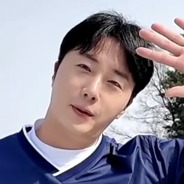 Latest photo of Jung Ilwoo