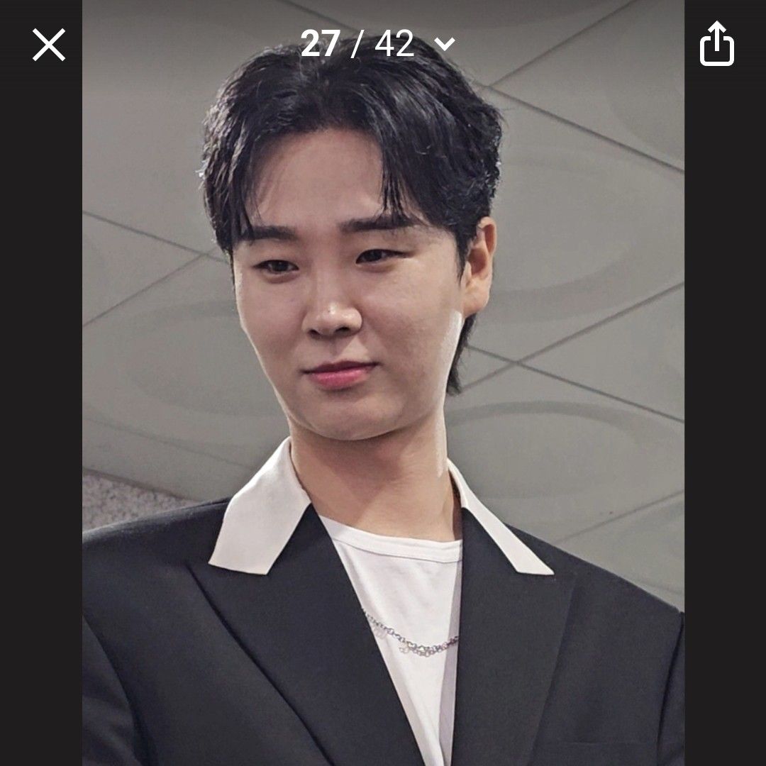 Recent activity shot of Song Minjun