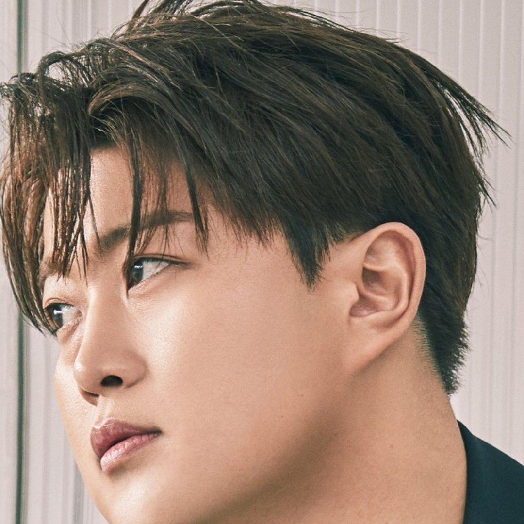 金浩中的最新照片