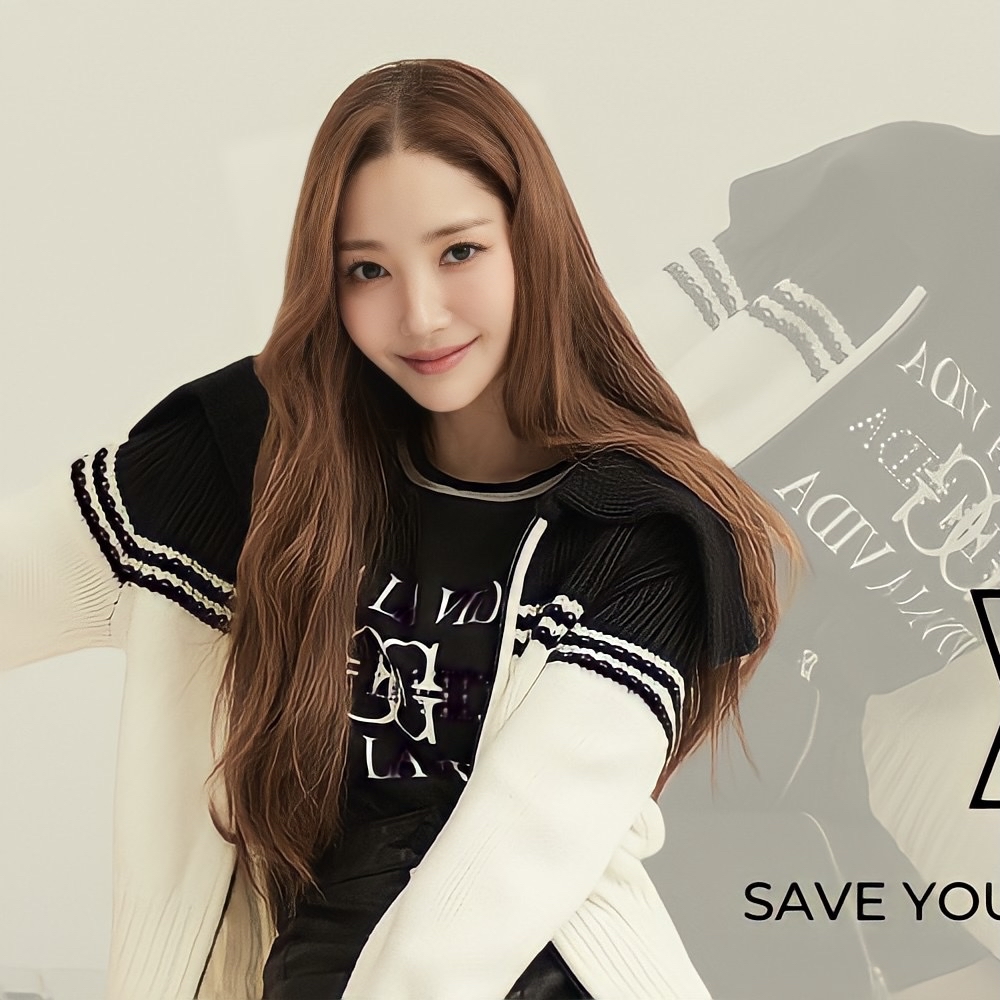 A moment captured by a fan of Park Minyoung
