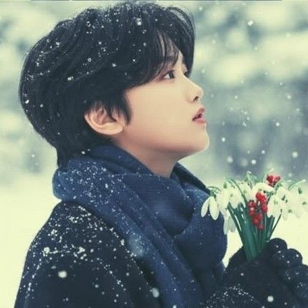 A moment captured by a fan of Park Sungon