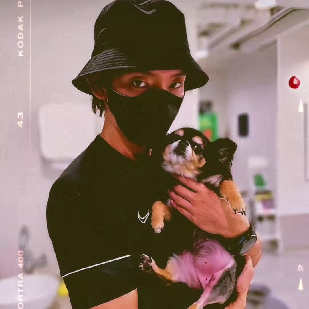 Recent activity shot of Lee Joongi