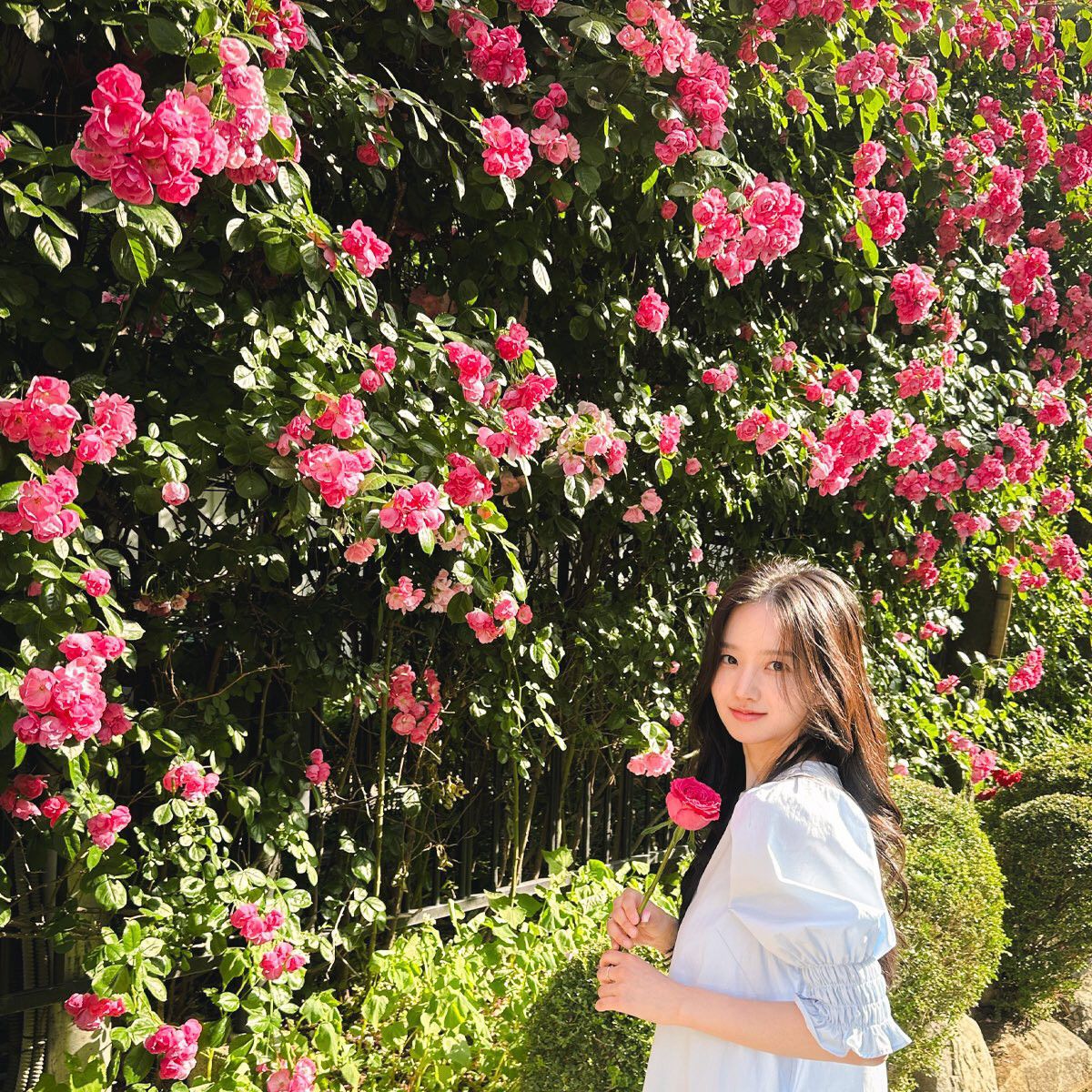 Behind-the-scenes cut of Park Jungyeon