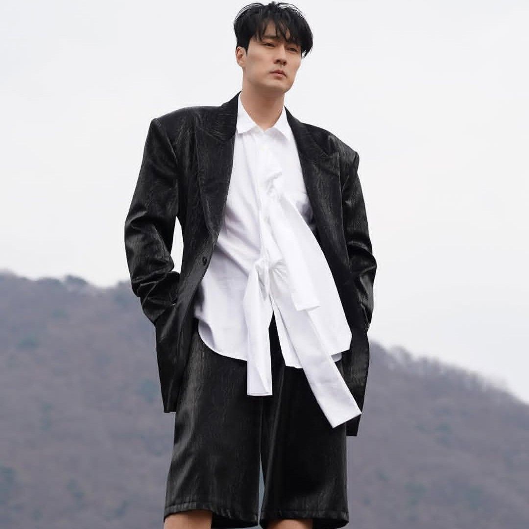 Recent activity shot of So Jisub