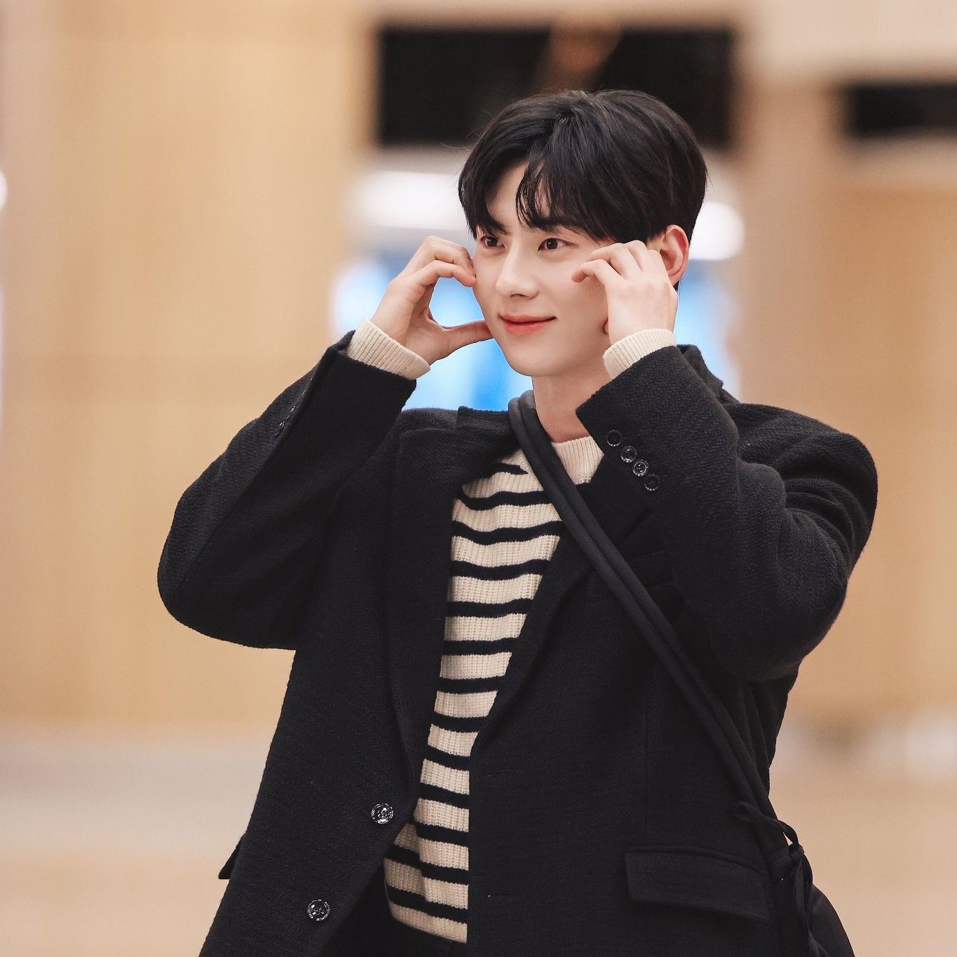 Recent activity shot of Hwang Minhyun
