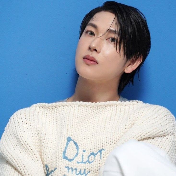 Latest photo of Yim Siwan