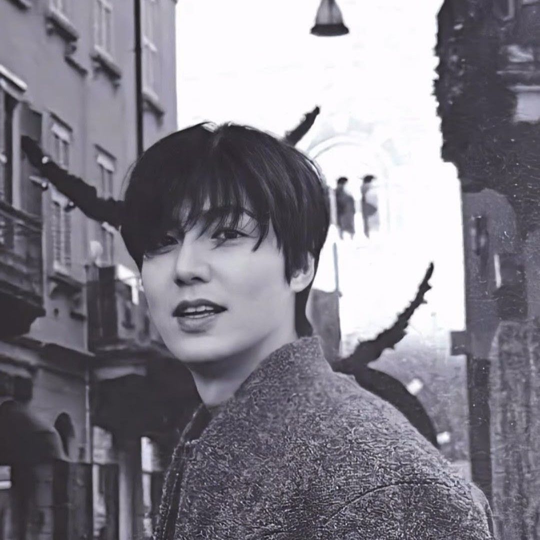 A moment captured by a fan of Lee Minho