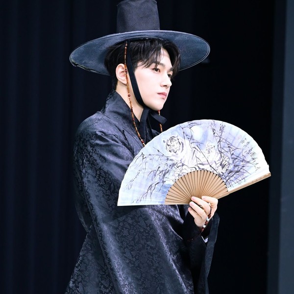 Top moment of Kim Myungsoo (L) selected by the fandom