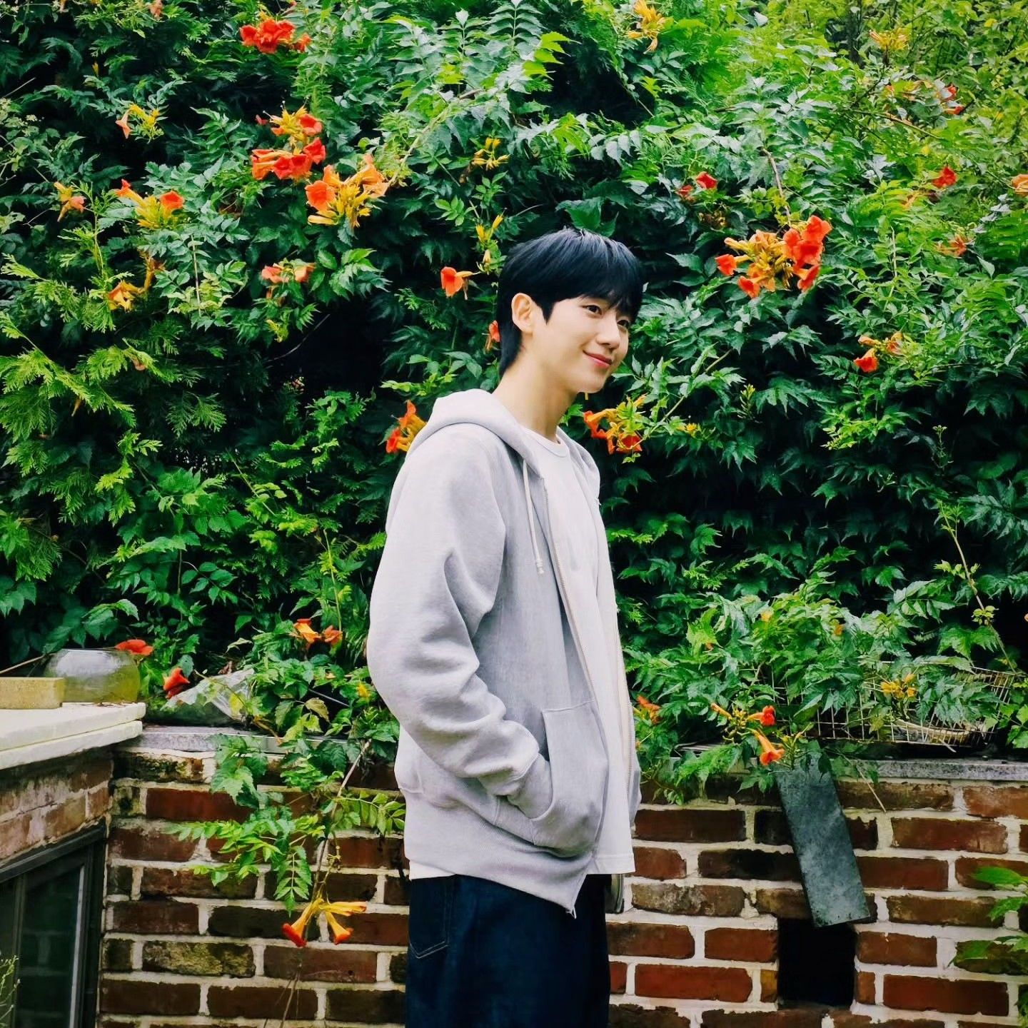 A moment captured by a fan of Jung Haein