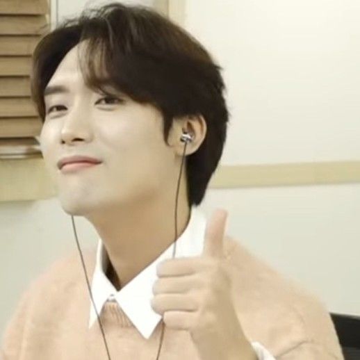 A moment captured by a fan of Choi Woojin