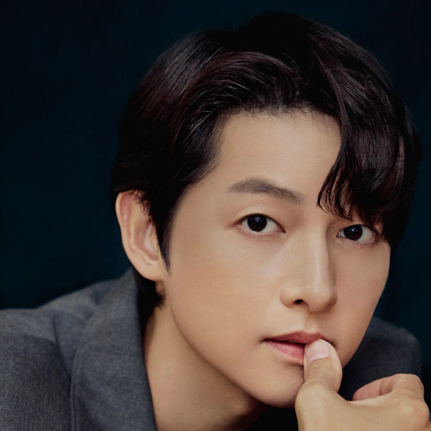 Behind-the-scenes cut of Song Joongki