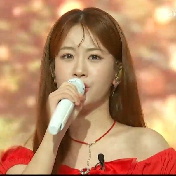 Behind-the-scenes cut of Oh Yujin
