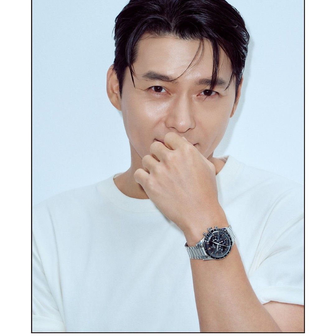 A moment captured by a fan of Hyun Bin