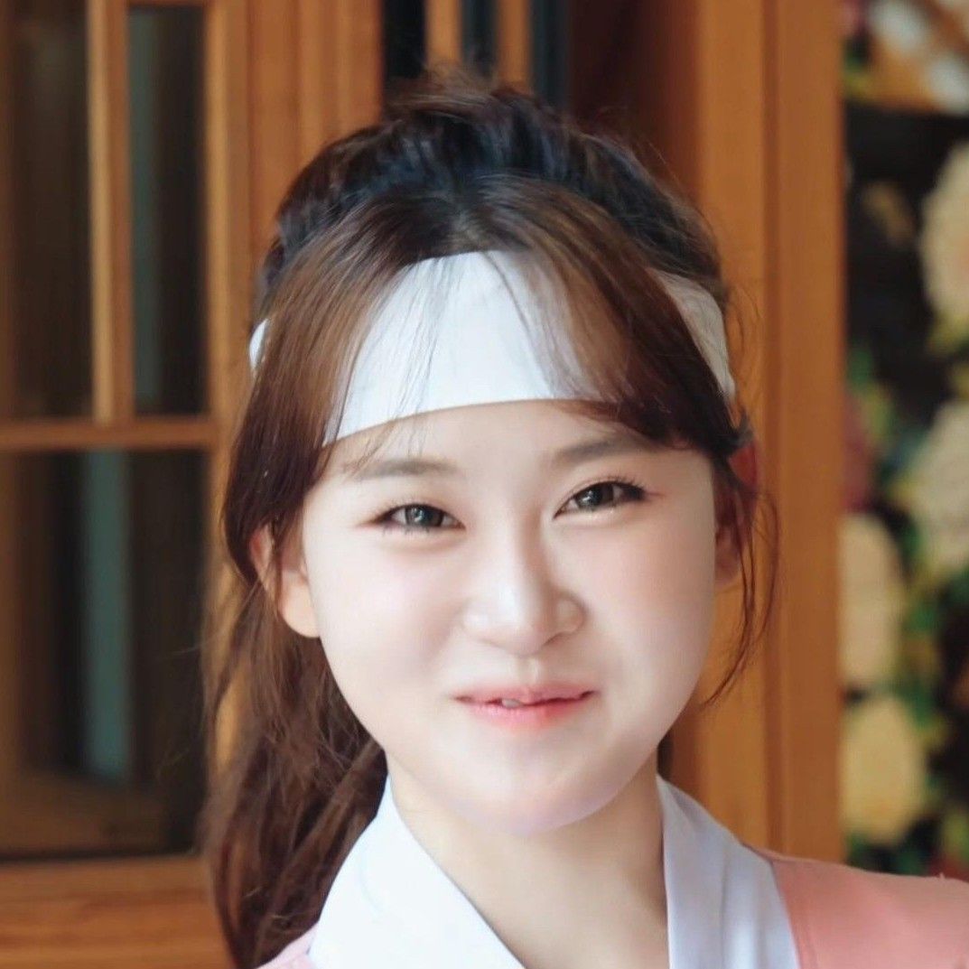 Cuplikan di balik layar dari Kim Dahyun