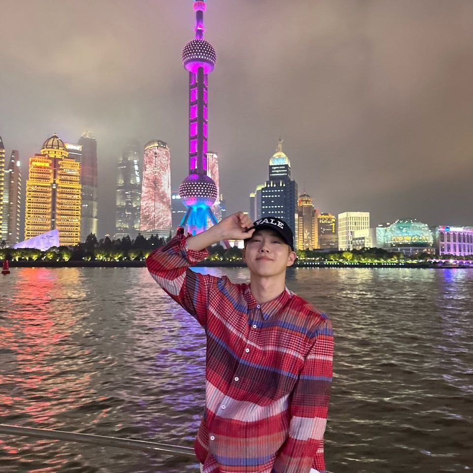 Latest photo of Suho