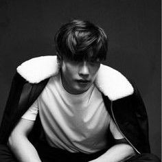 Latest photo of Sunghoon