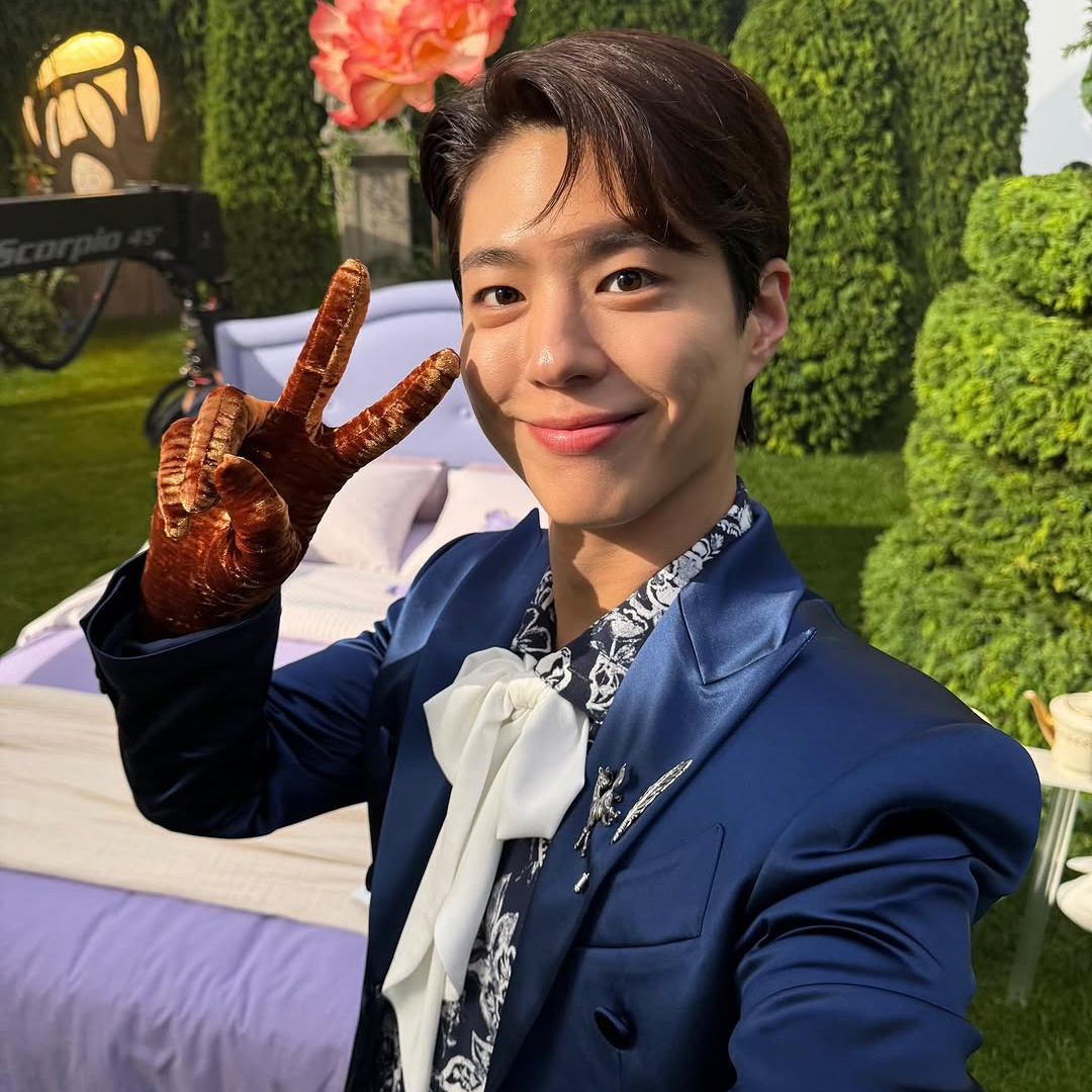 Latest photo of Park Bogum