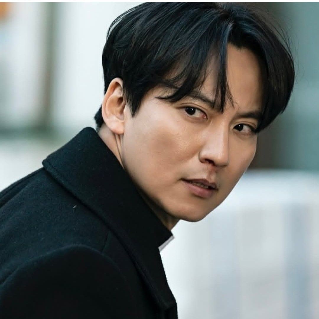 Recent activity shot of Kim Namgil