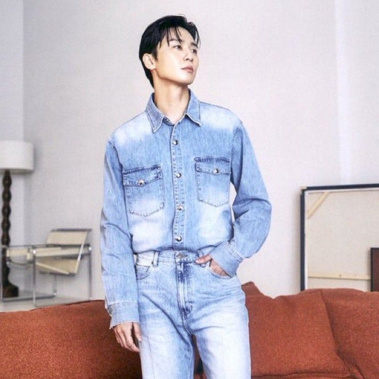 Latest photo of Park Seojoon