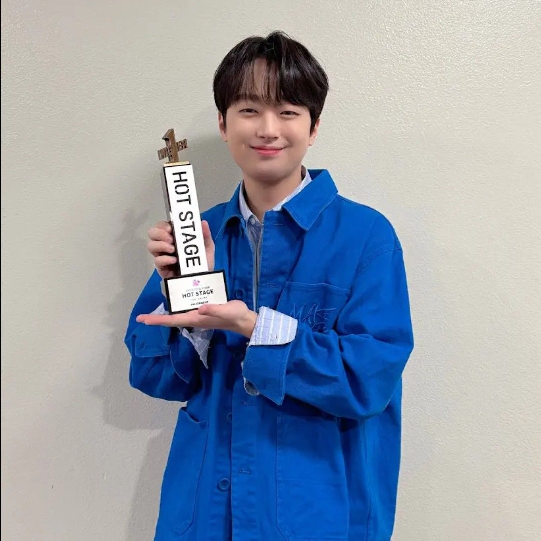 李燦元的最新照片