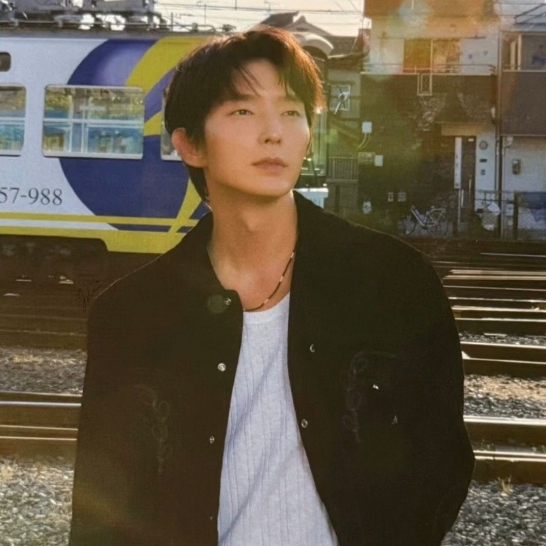 Recent activity shot of Lee Joongi