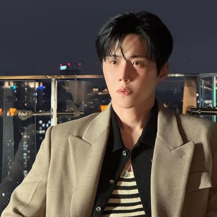 A moment captured by a fan of Kim Seonho