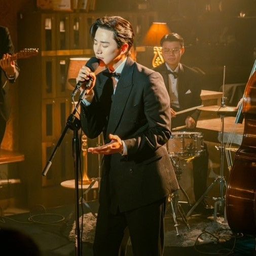 Momen yang diabadikan oleh penggemar Lee Junho