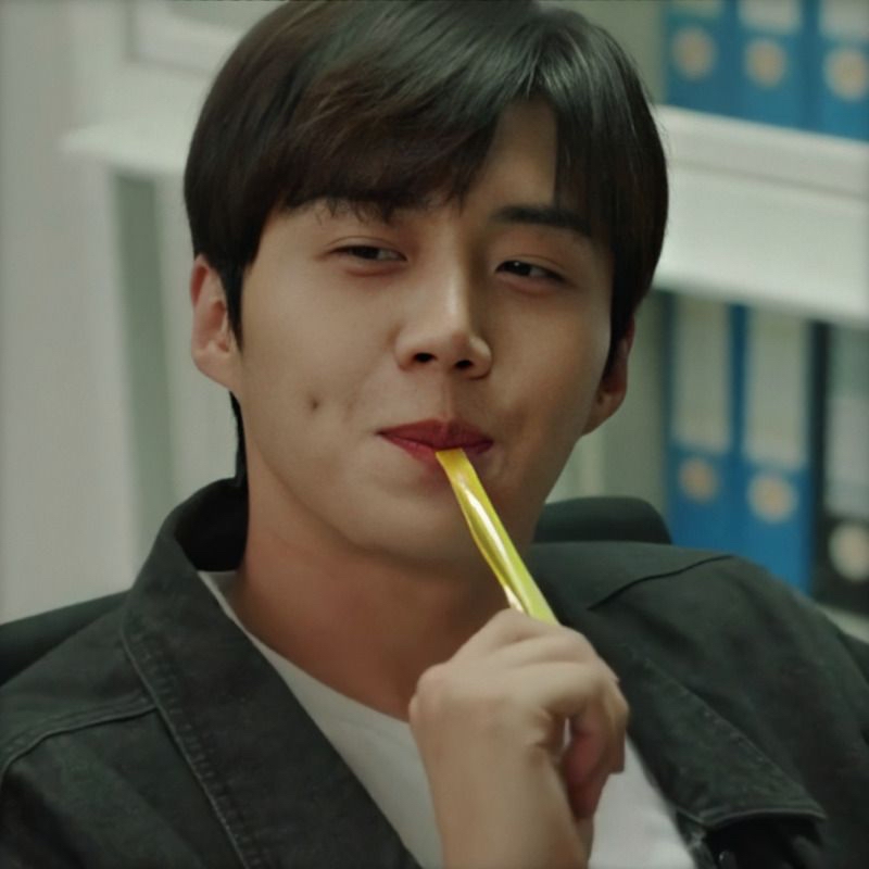 Recent activity shot of Kim Seonho