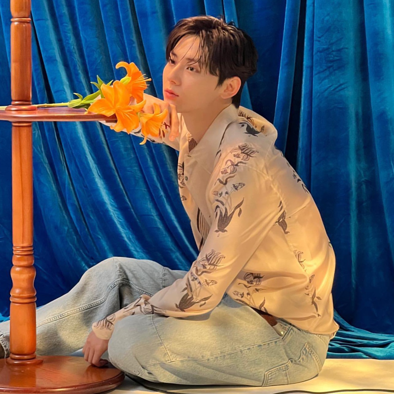 Behind-the-scenes cut of Hwang Minhyun