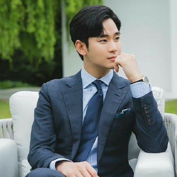 Latest photo of Kim Soohyun