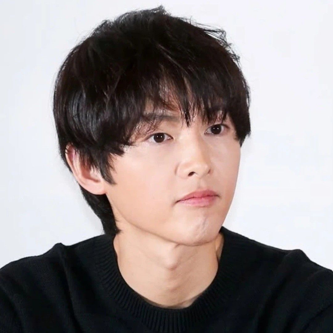 Behind-the-scenes cut of Song Joongki