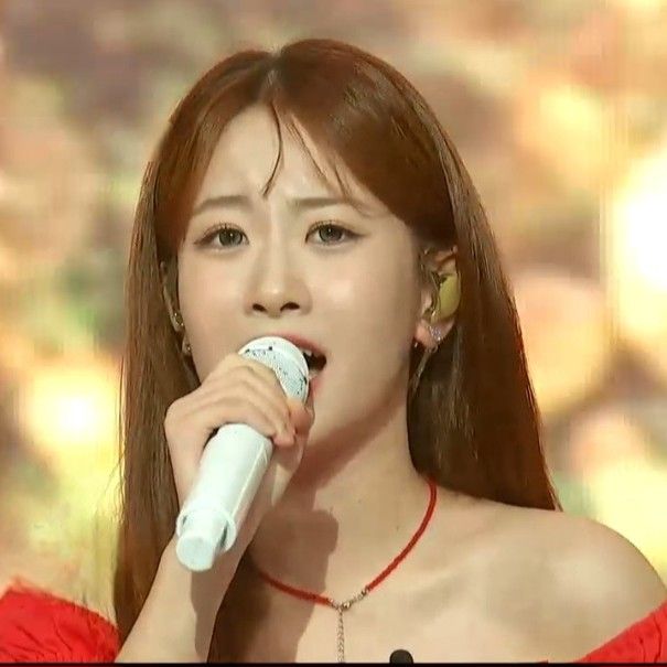 Recent activity shot of Oh Yujin