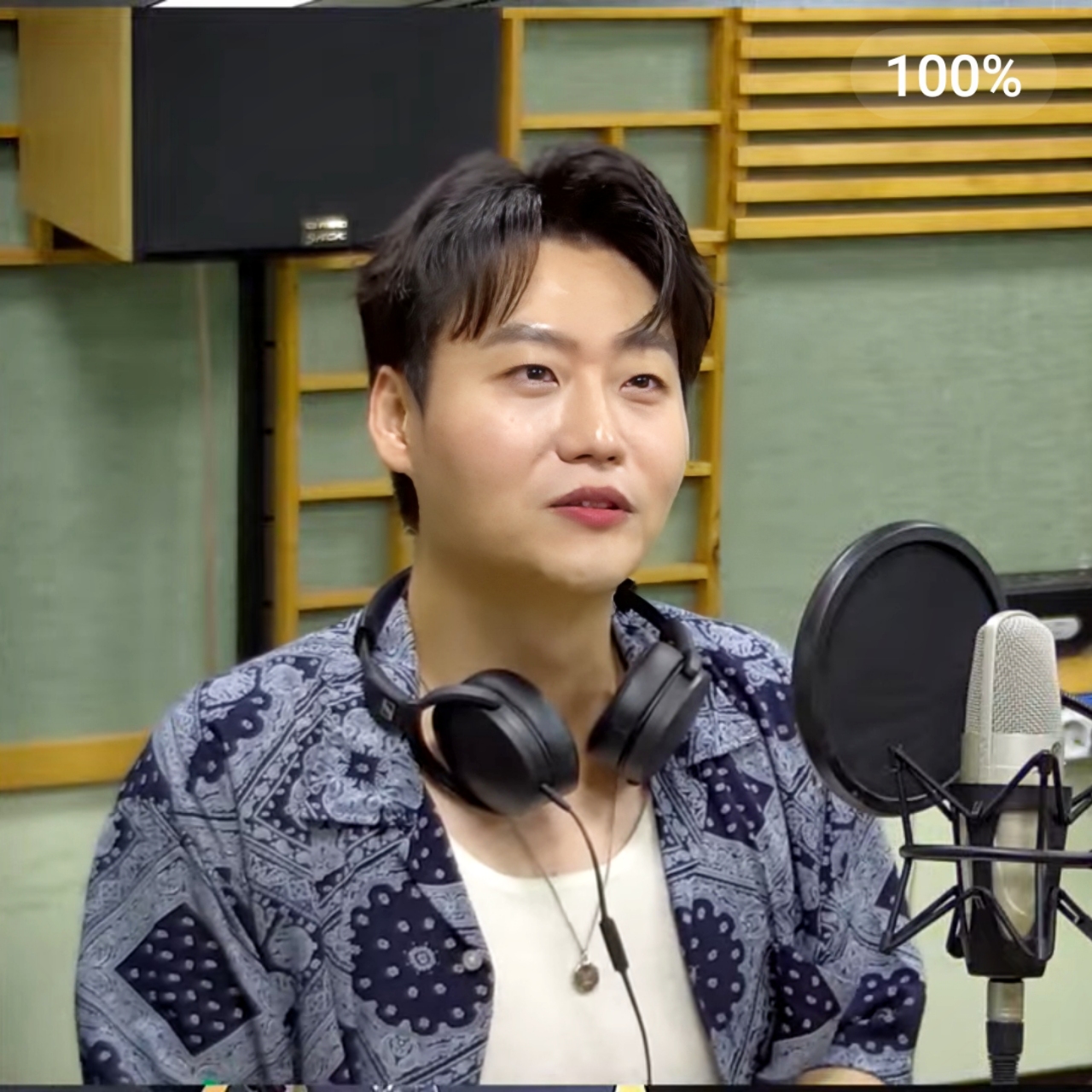 Behind-the-scenes cut of Min Soohyun