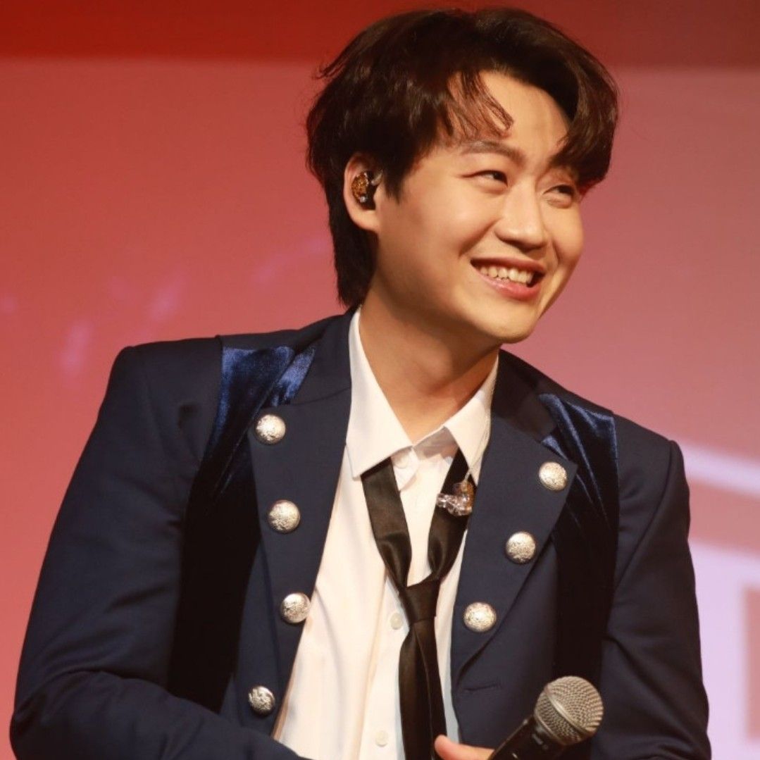 Latest photo of Min Soohyun