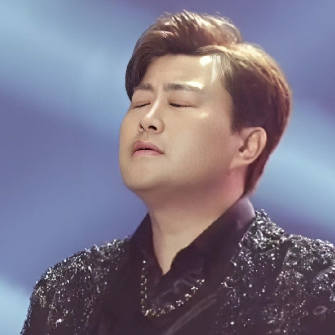 Behind-the-scenes cut of Kim Hojoong